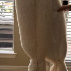 Luxurious Cream Fox Fur Stole